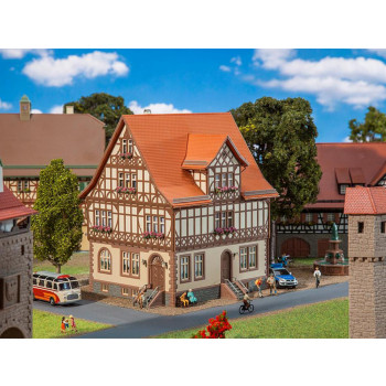 *Bad Liebenstein H/Timbered House Model of the Month Kit III