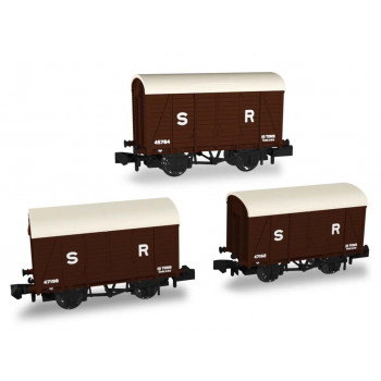 SECR Wagon Set (3) SR Pre-1936 10t Covered Van Diag.1426